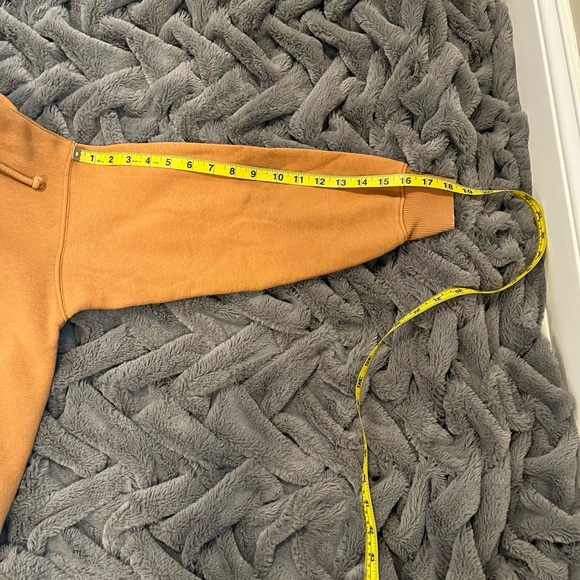 2/$15 AE Hooded Sweatshirt Size XS - Picture 13 of 13